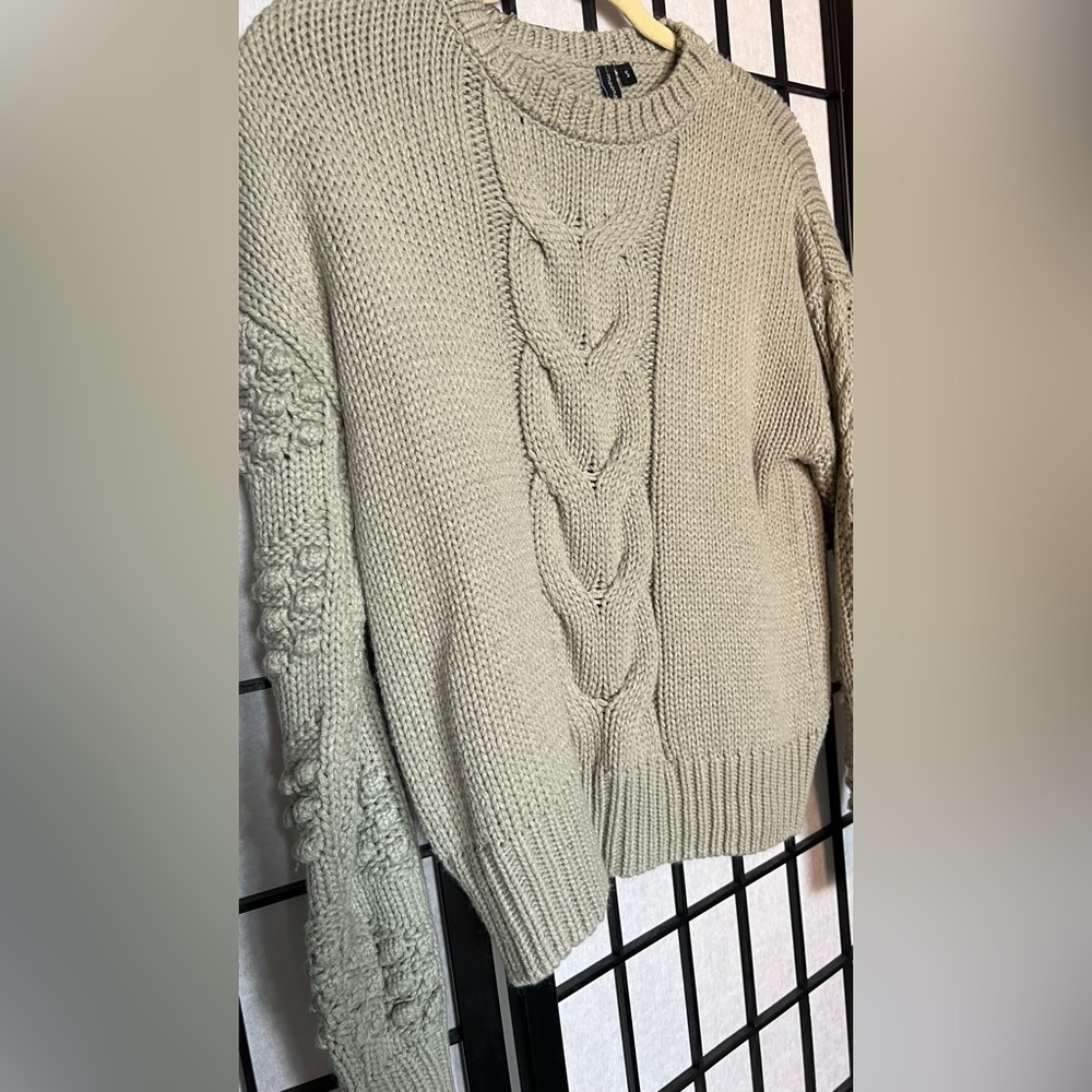 CableKnit/Crochet Sweater - Light Green